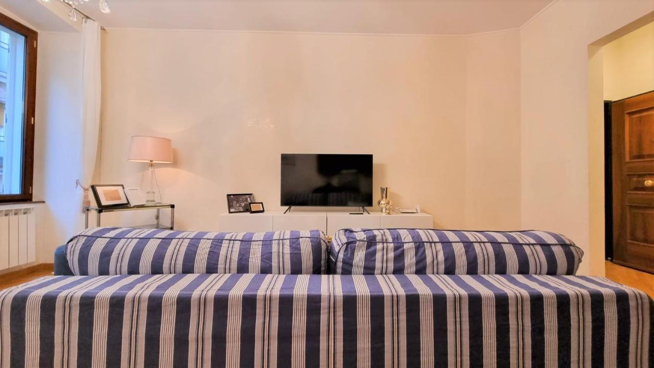Palazzo Crispi - Boutique Apartment Trieste Exterior foto